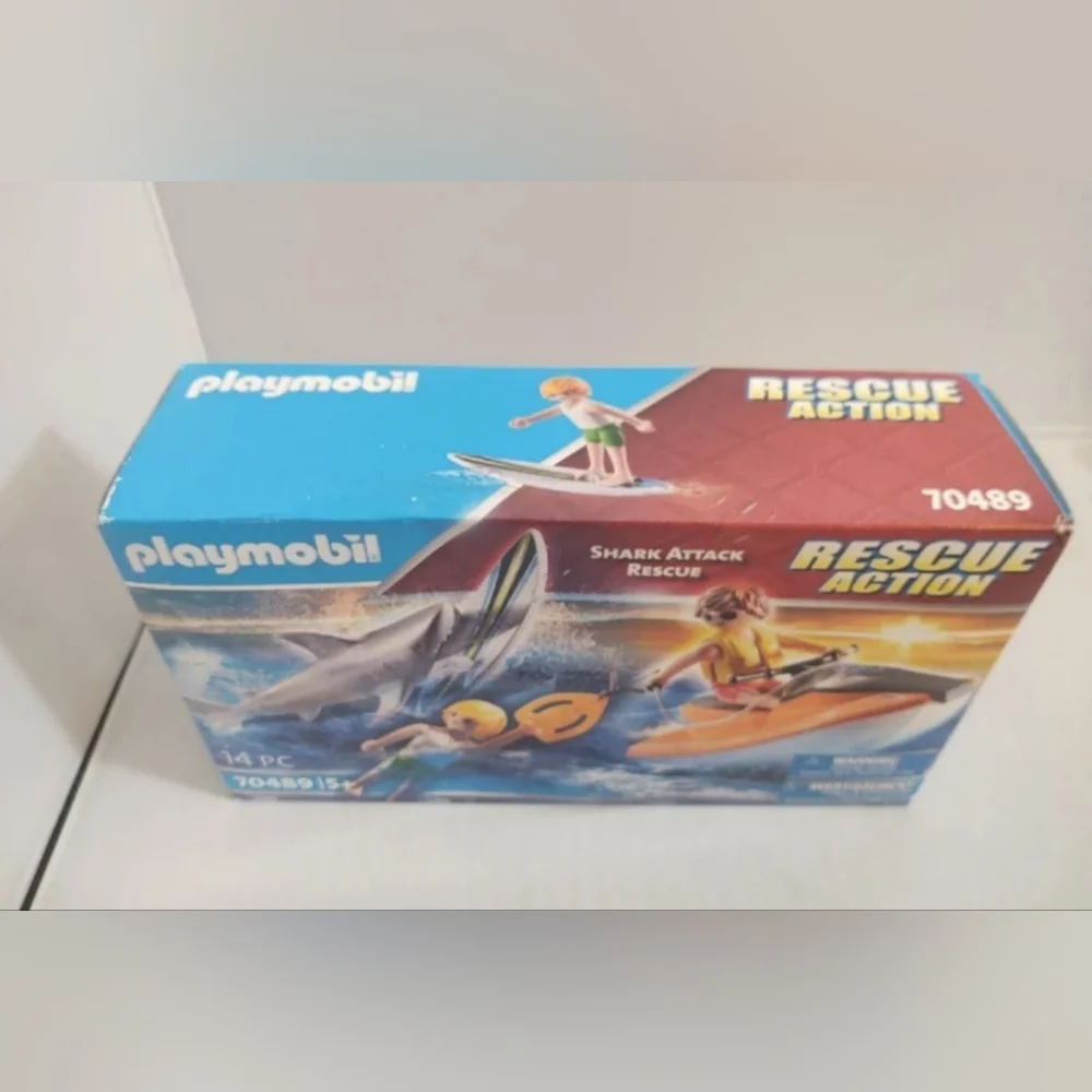 Playmobil Shark Attack Rescue 70489 NWT
